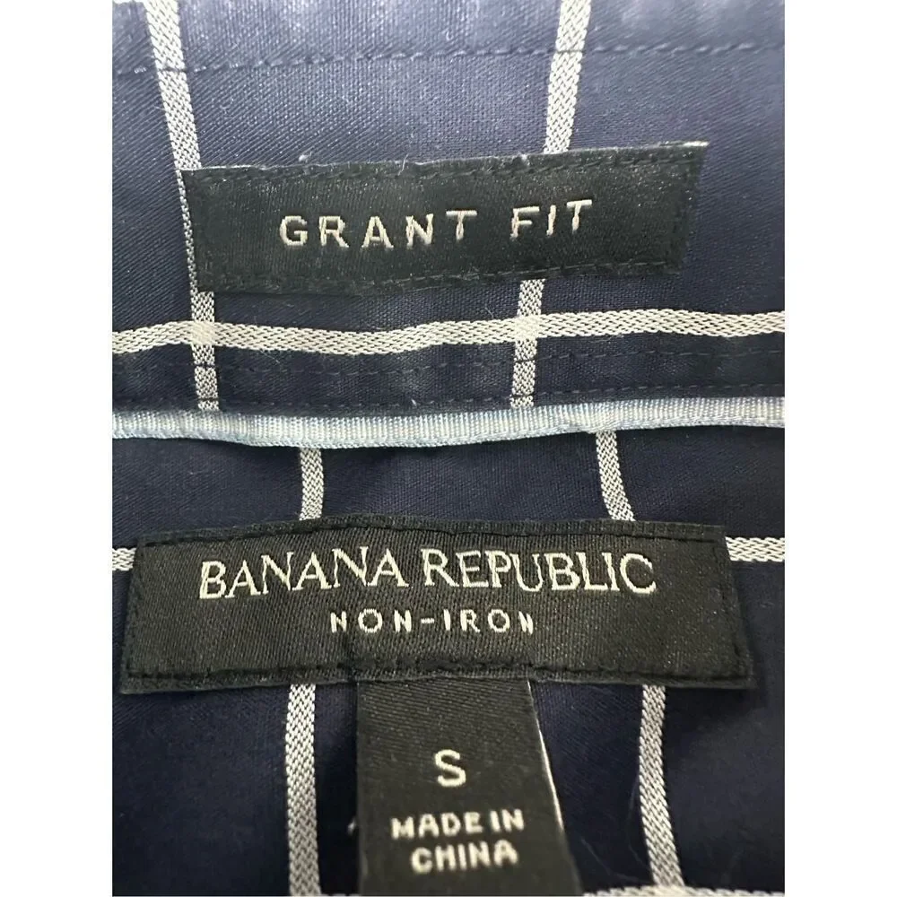 Banana Republic Non-Iron Grant Fit Navy Blue Men’s Shirt Long Sleeve Size S